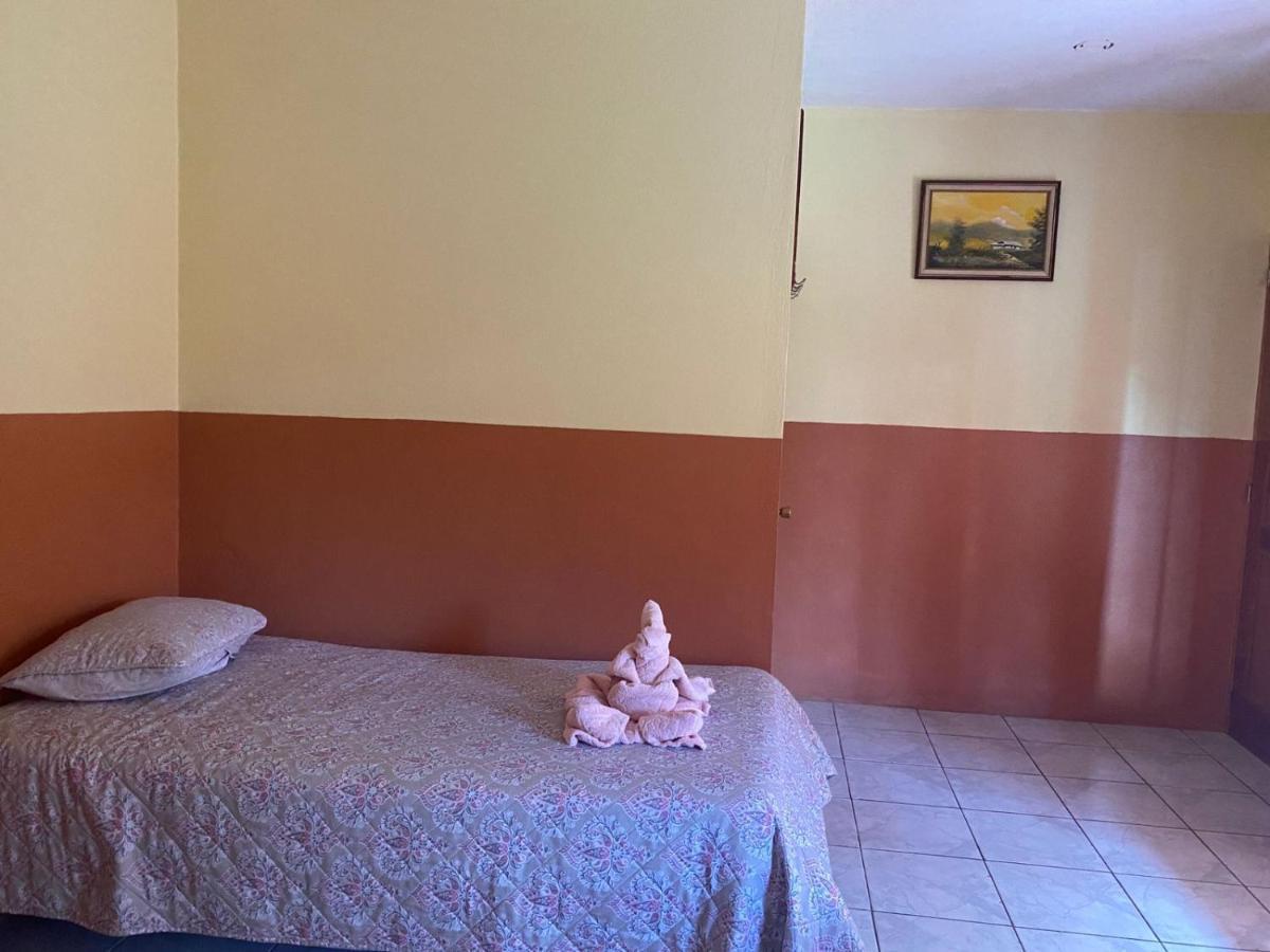 Hotel La Puesta Del Sol B&B Monteverde Екстериор снимка
